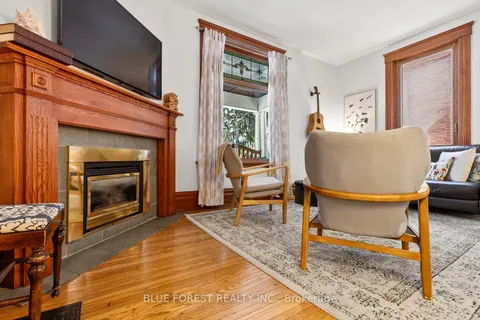 5 Bellevue Ave, London, ON N6C 4A4