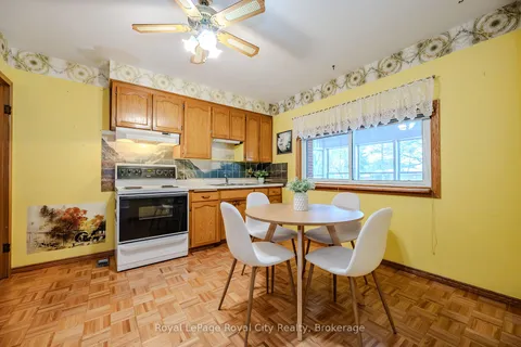 100 Boniface Ave, Kitchener, ON N2C 1L9