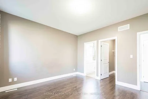 91 Northumberland Blvd, Quinte West, ON K8V 6W2