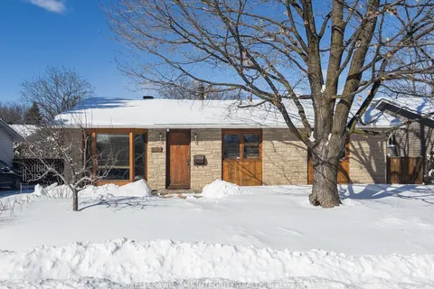 1365 Matheson Rd, Cyrville - Carson Grove - Pineview, ON K1J 8B5