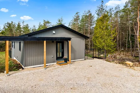 615690 Hamilton Lane, West Grey, ON N0C 1H0