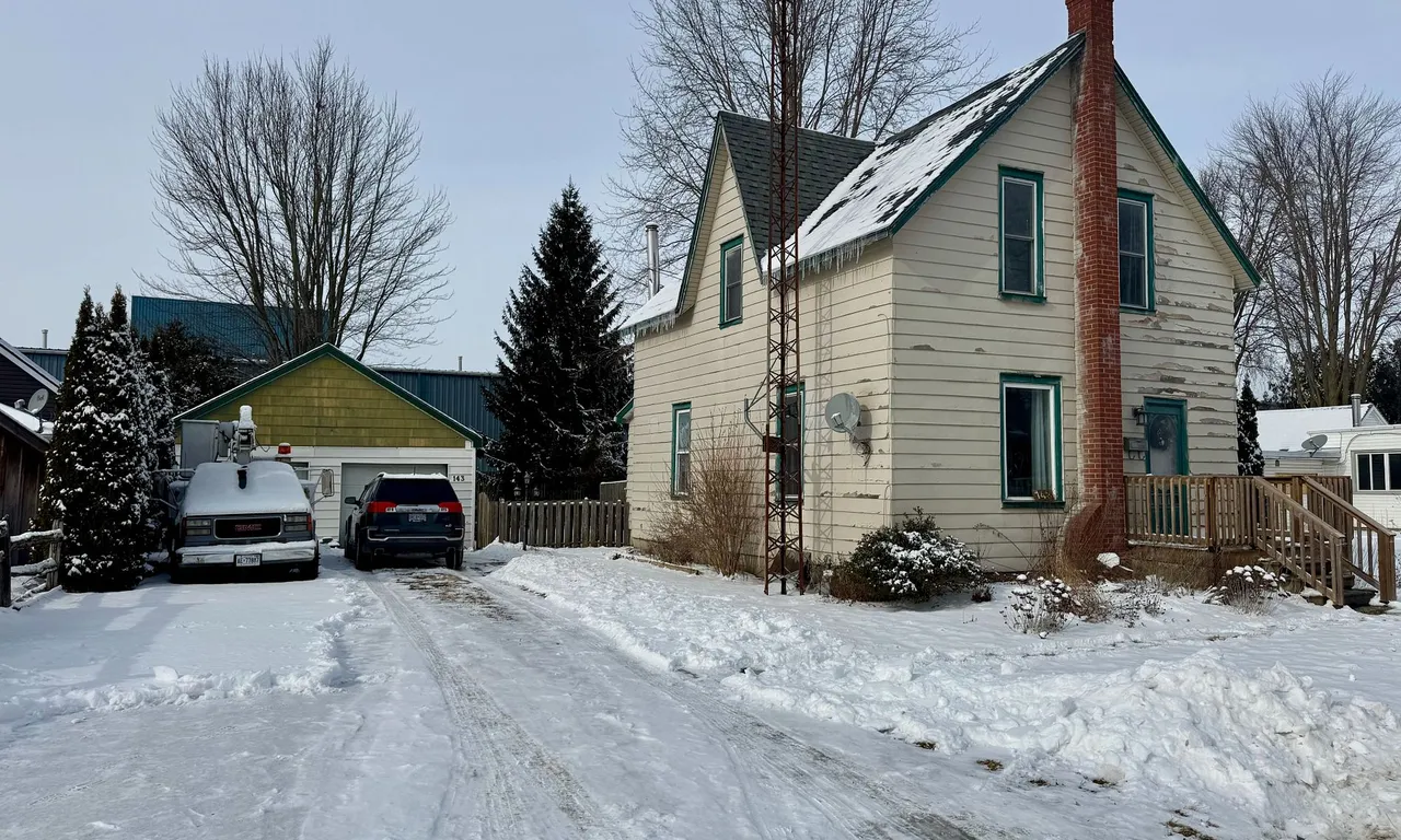 143 Chestnut St, West Elgin, ON N0L 2P0