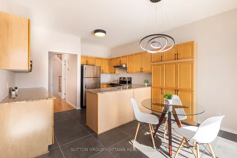 170 Insmill Cres, Kanata, ON K2T 1G3