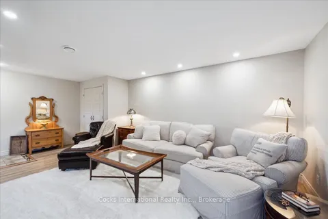 1020 Stephens Bay Road, Bracebridge, ON P1L 1X2