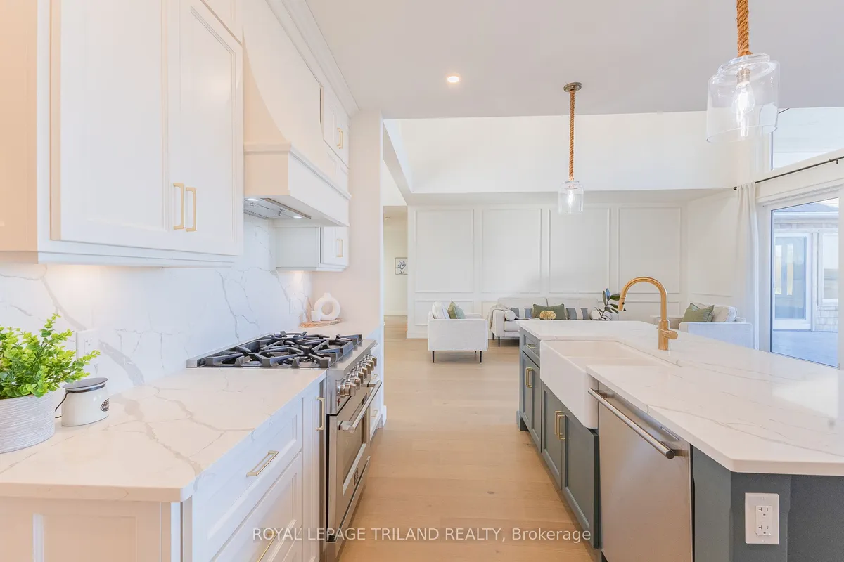 73952 Durand Street, Bluewater, ON N0M 2T0