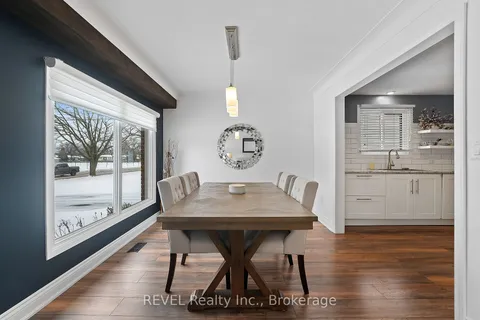 6029 Pitton Rd, Niagara Falls, ON L2H 1S2