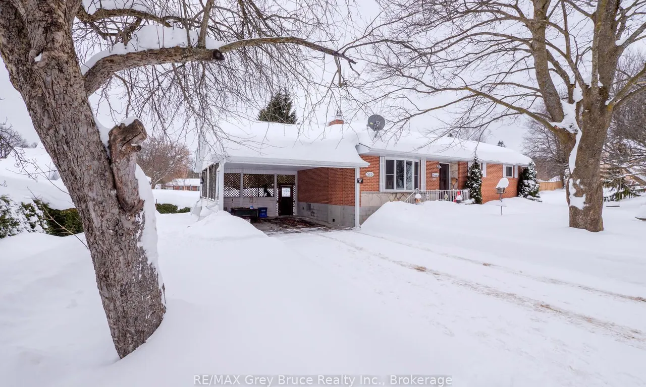 515 22nd St, Owen Sound, ON N4K 4G2