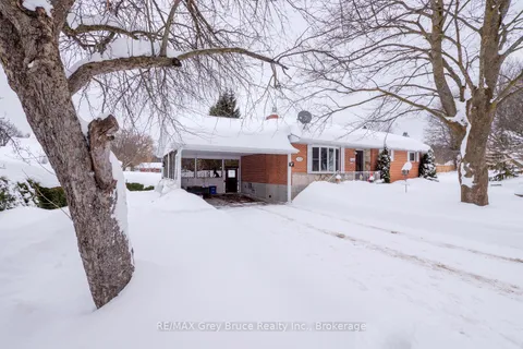 515 22nd St, Owen Sound, ON N4K 4G2