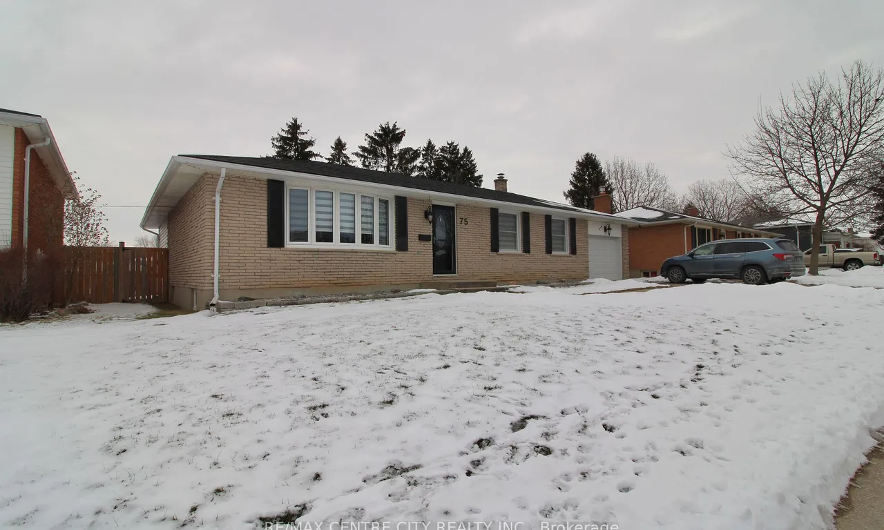 75 Lawrence Ave, St. Thomas, ON N5R 4Y7