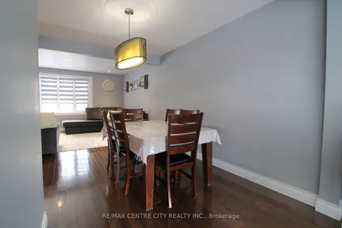 75 Lawrence Ave, St. Thomas, ON N5R 4Y7