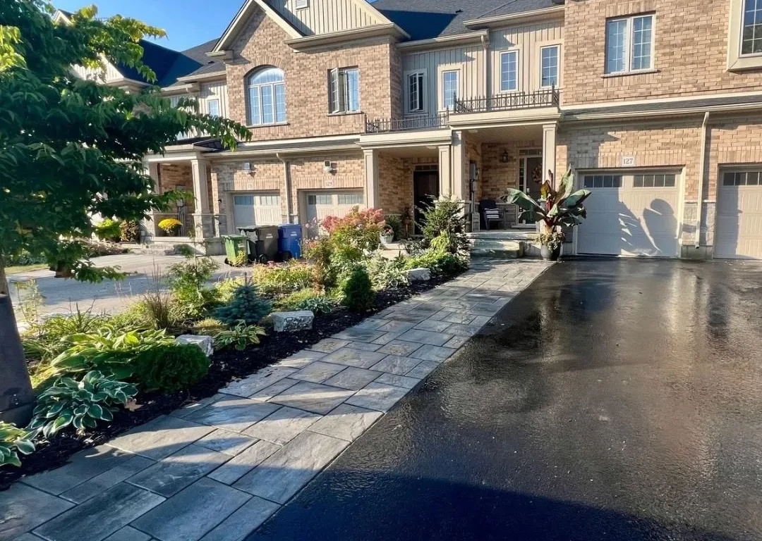 127 Law Dr, Guelph, ON N1E 0H5