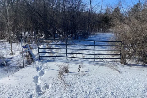 2335 E Harlem Rd, Rideau Lakes, ON K0G 1E0