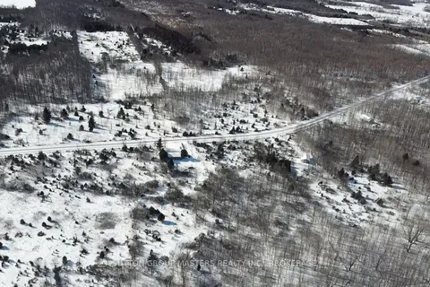 2335 E Harlem Rd, Rideau Lakes, ON K0G 1E0