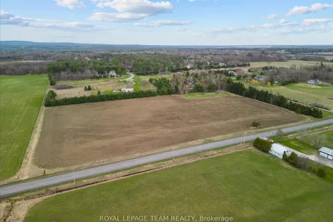 1982 Marchurst Road, Kanata, ON K2K 1X7