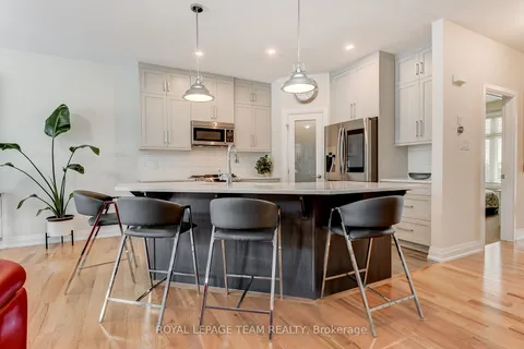 884 Artemis Circ, Manotick - Kars - Rideau Twp and Area, ON K4M 0H7