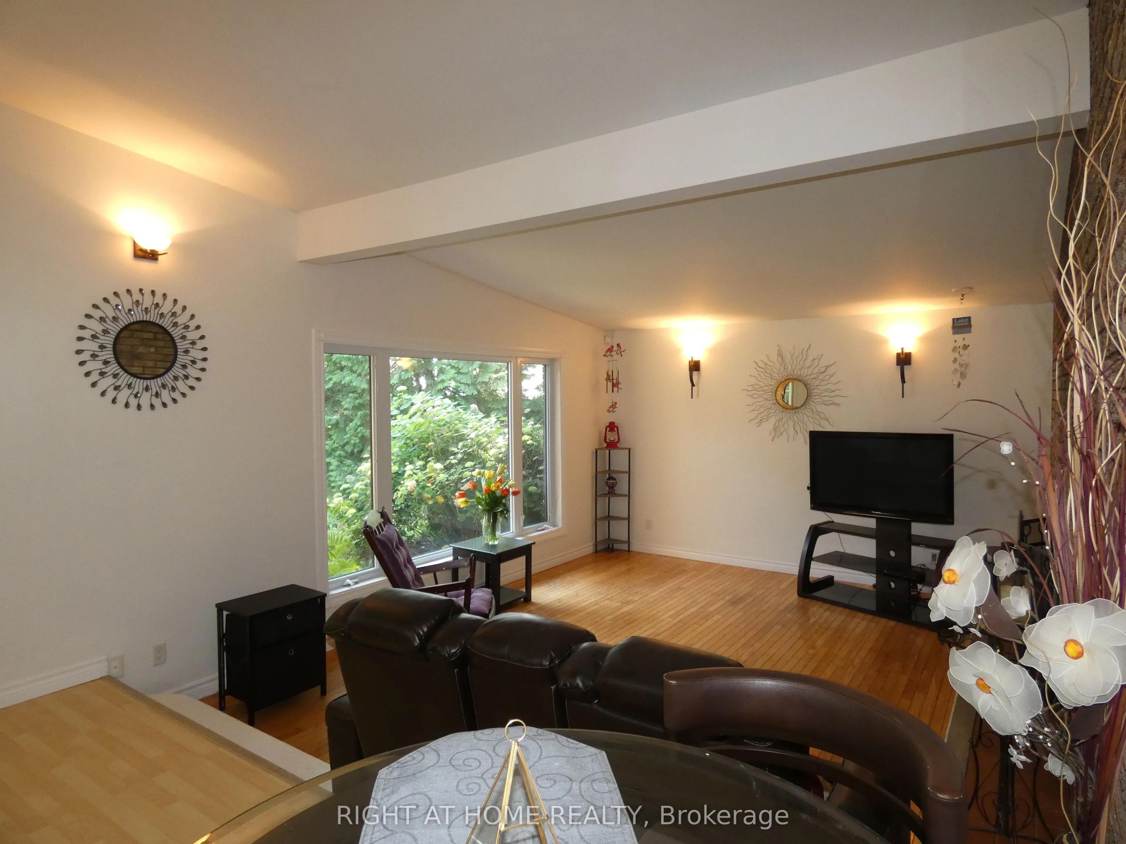 126 Glenrock Road, West Nipissing, ON P2B 2M5