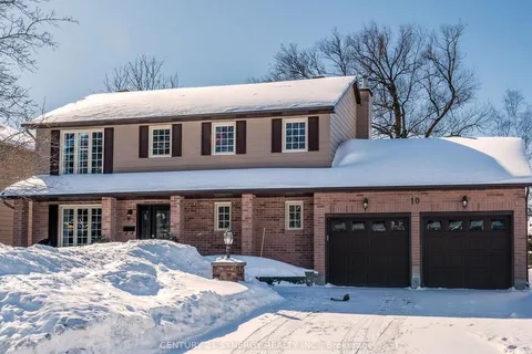 10 Forest Heights Ave, Stittsville - Munster - Richmond, ON K2S 0R4