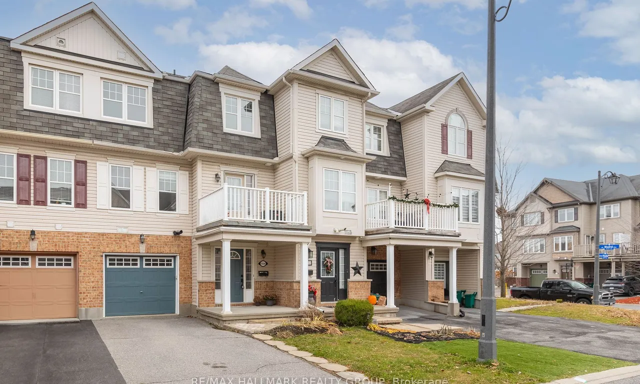 1554 Haydon Circ, Barrhaven, ON K2J 0K5