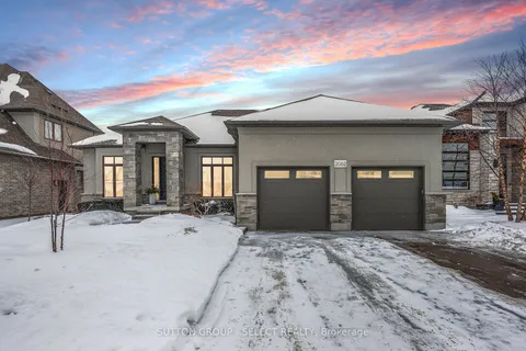 2062 Callingham Dr, London, ON N5G 5L9