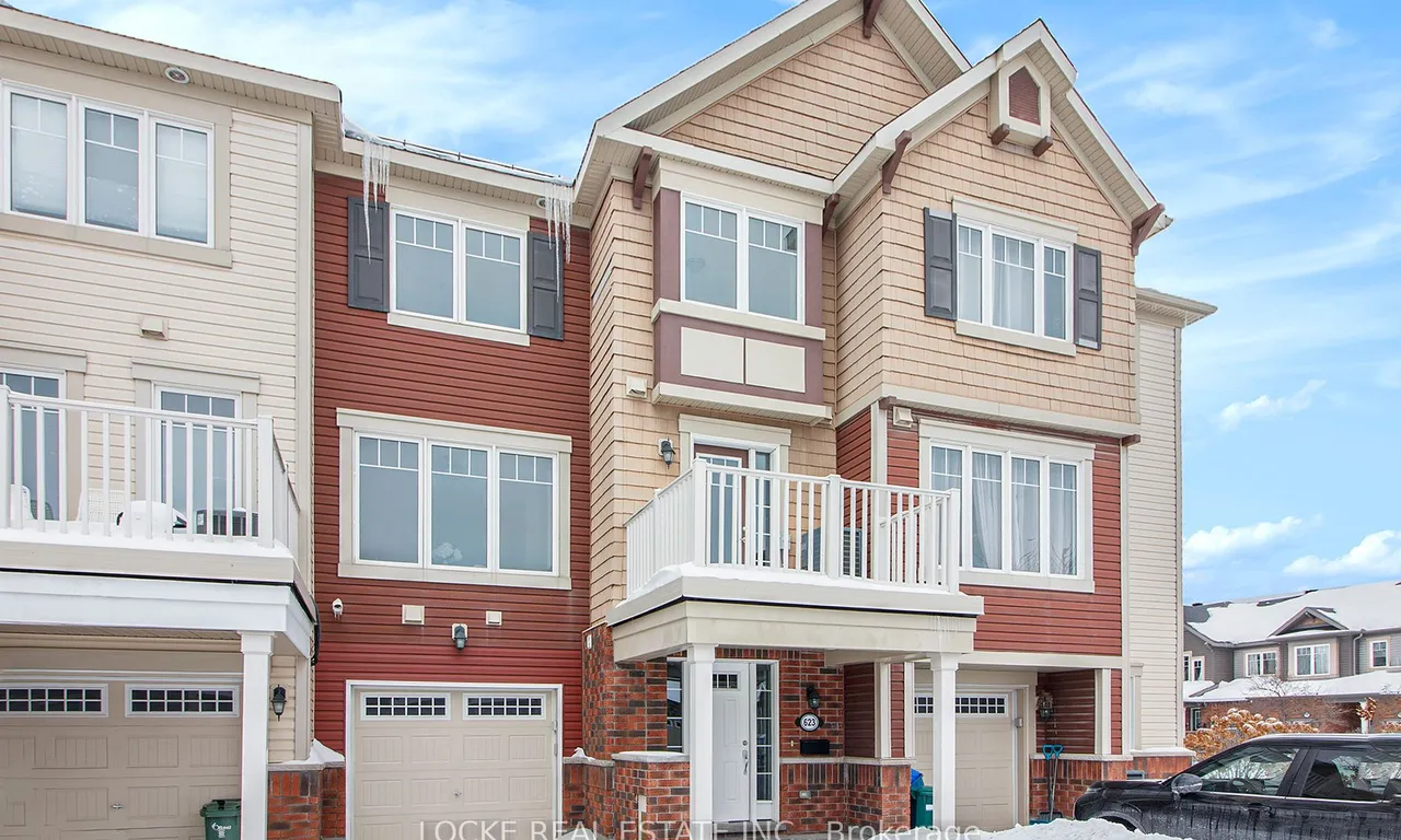 623 Bluegill Ave, Barrhaven, ON K2J 5Y8