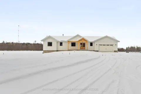 276 Jim Barr Road, Horton, ON K7V 3Z8
