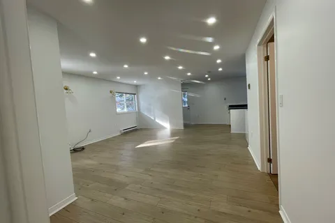 310 Muskoka Rd 10 Road, Huntsville, ON P0B 1L0
