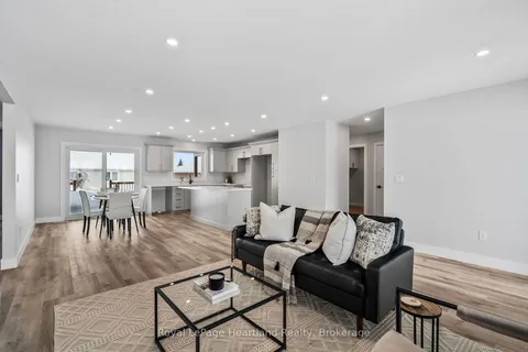 16 Jonathan Cres, South Bruce, ON N0G 2J0