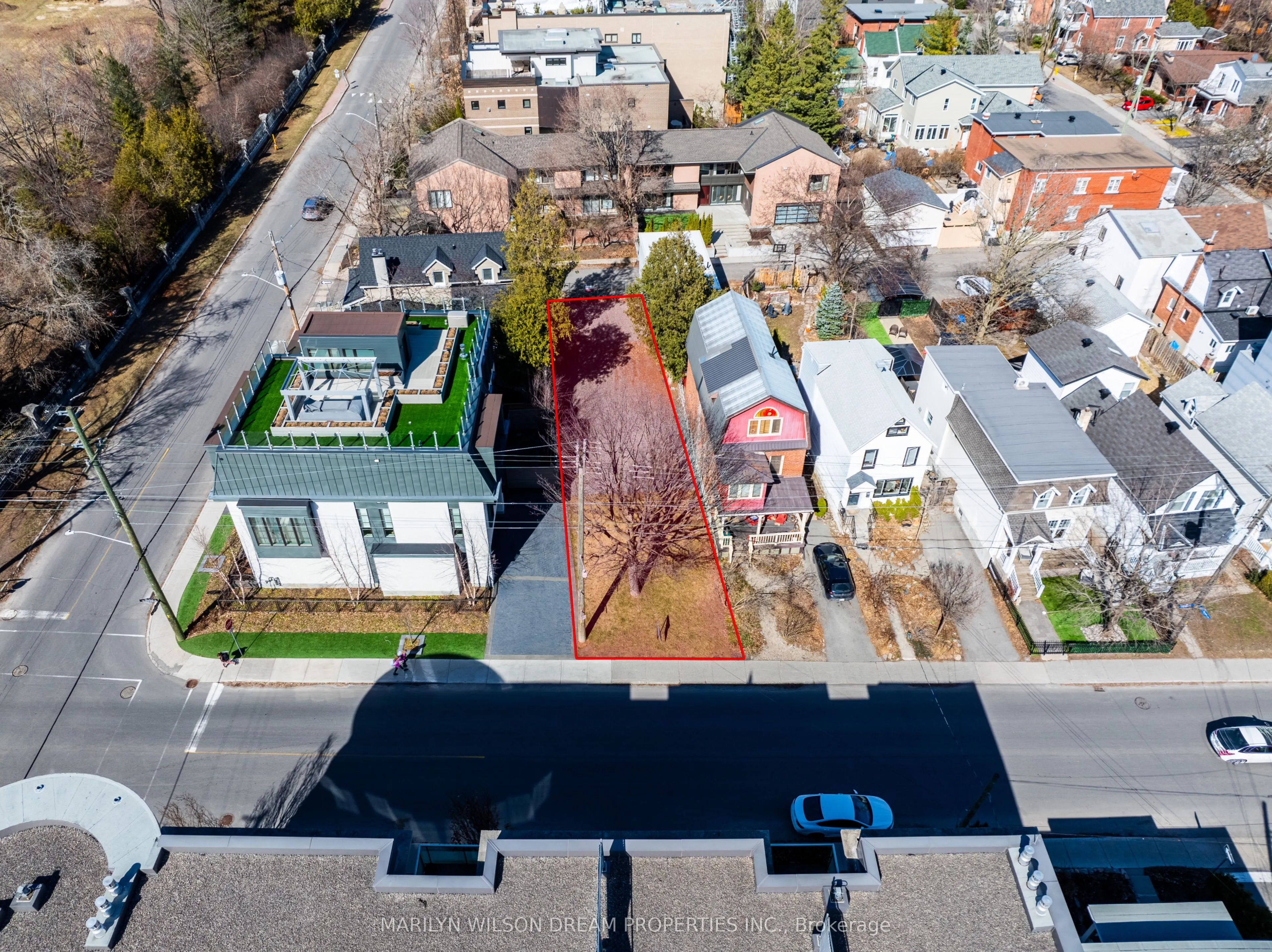 294 Mackay Street, ON K1M 2B8