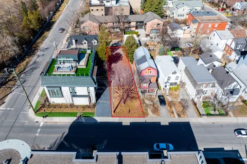 294 Mackay Street, ON K1M 2B8