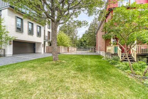 294 Mackay Street, ON K1M 2B8