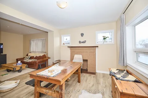436 McAlpine Avenue, Welland, ON L3B 1T3