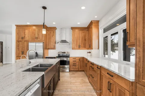 141 ADRIEN Street, Clarence-Rockland, ON K4K 1K7