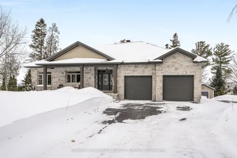 141 ADRIEN Street, Clarence-Rockland, ON K4K 1K7