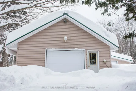 318783 1 Grey Road, Georgian Bluffs, ON N4K 5N4