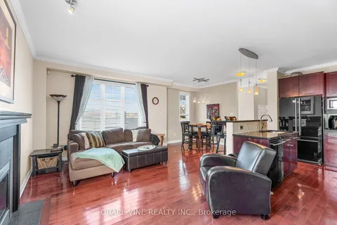 4060 Kelly Farm Dr, Blossom Park - Airport and Area, ON K1T 4J3