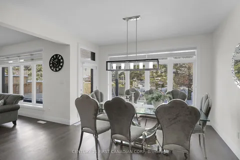 2331 Tokala Tr, London, ON N6G 0V6