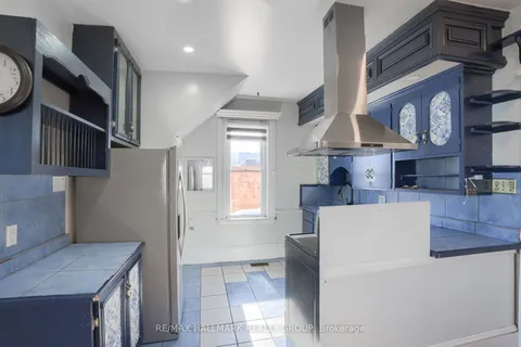 27 Pembroke Street, Whitewater Region, ON K0J 1K0