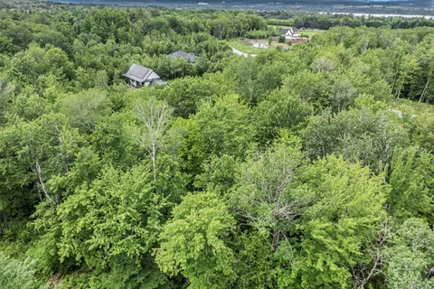 1590 Kinsella Drive, ON K4C 1A9