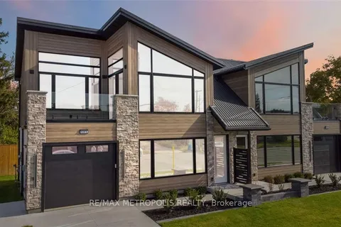 109 St Clair Street, Point Edward, ON N7V 1N6