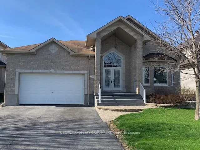 36 de la rive Drive, Russell, ON K0A 1W0