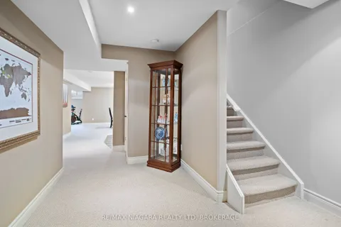69 MacKenzie King Avenue, St. Catharines, ON L2R 7K6
