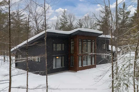 1532 Southwood Road, Gravenhurst, ON P0E 1G0