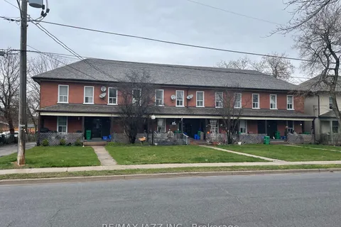 210-220 Perry Street, Peterborough, ON K9J 2J2
