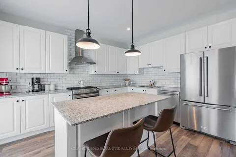 21 Corbett Street, Port Hope, ON L1A 0E4