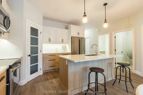 77 Raycroft Drive, Belleville, ON K8N 0R5
