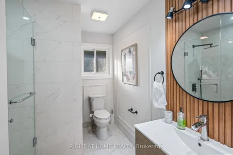 15 Andres Street, Niagara-on-the-Lake, ON L0S 1J0