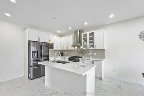 37 Drake Avenue, Brant, ON N3L 0H9