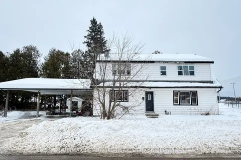 637 Third Avenue, Laurentian Valley, ON K8A 5H2