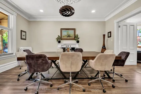 421 Gilmour Street, Ottawa Centre, ON K2P 0R5
