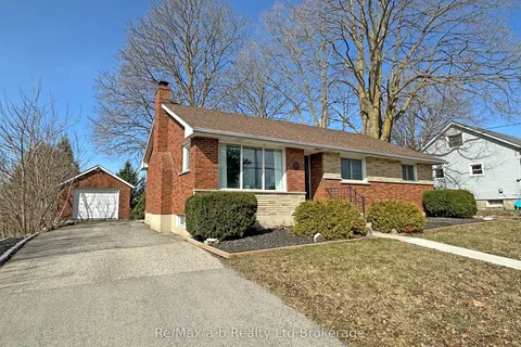 173 Park Row, Woodstock, ON N4S 1V9